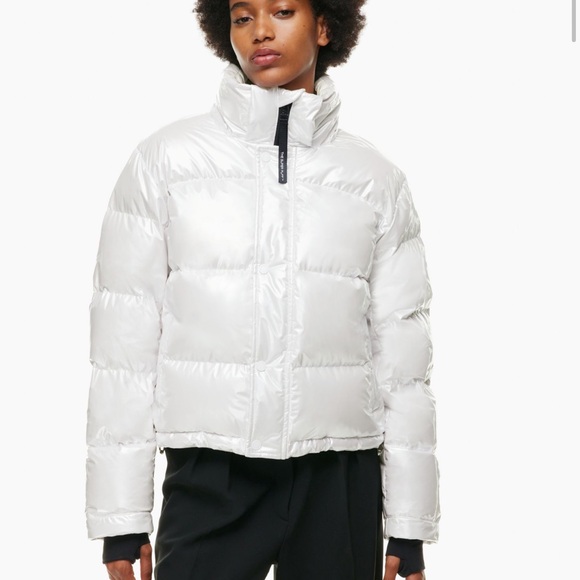 Aritzia Super puff white pearl size S - Picture 1 of 5